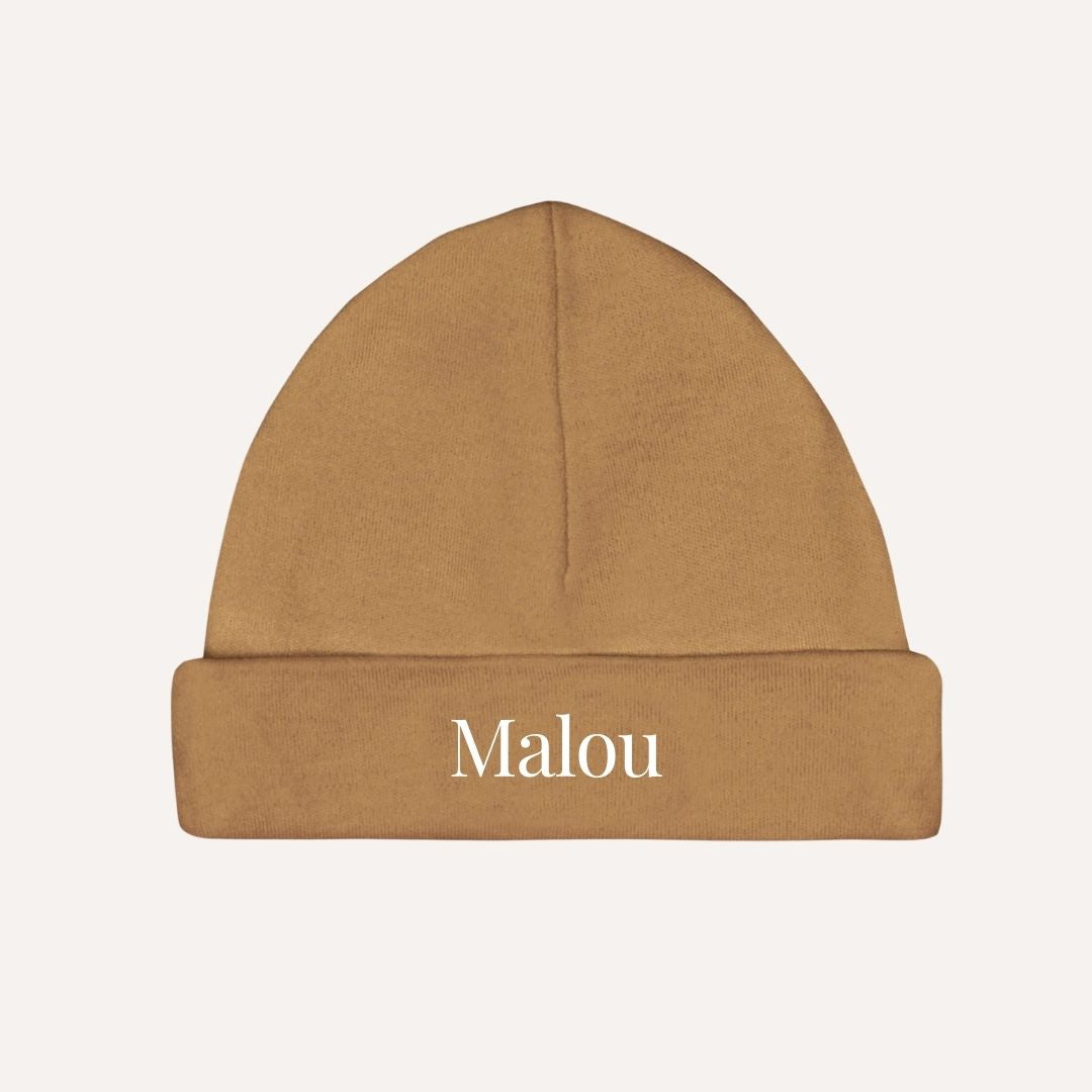 Newborn muts met naam (verschillende kleuren)