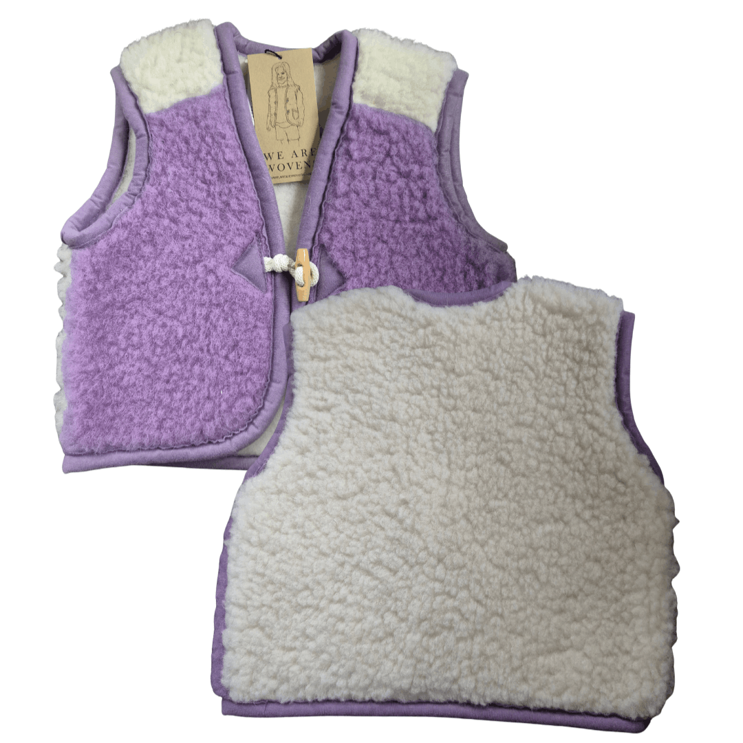Wollen Bodywarmer met naam (verschillende kleuren) - We Are Wovens