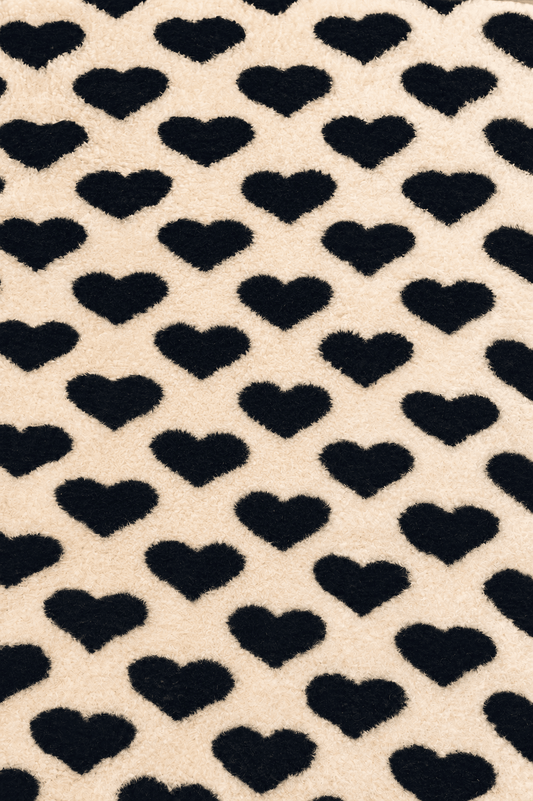 We are Wovens - Wollen onderlegger hearts voor wieg, kinderwagen of co-sleeper